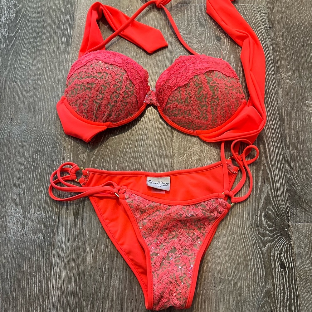 Beach bunny bikini swimsuit set size Large